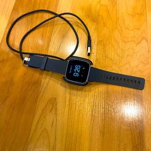 Fitbit Versa *New*